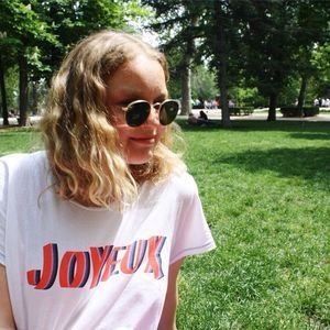 Meet your Posher, Elizabeth